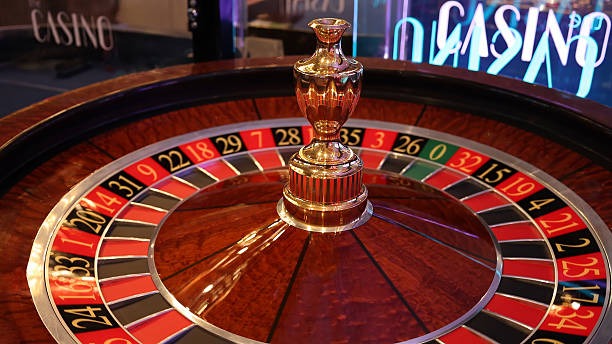 Crazy Time wheel with multiplier zones Crazy Time wheel bonus round